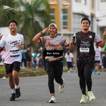 Runner Photo 7827893