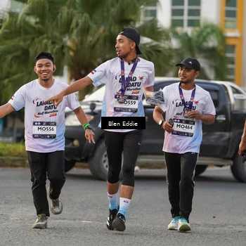 Runner Photo 7827923