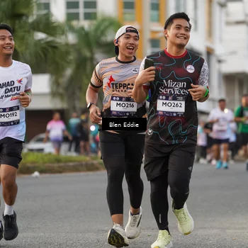 Runner Photo 7827926