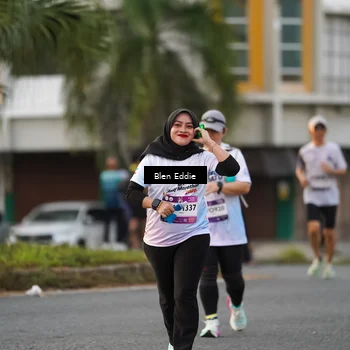 Runner Photo 7828003