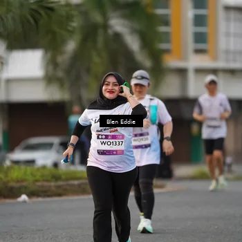 Runner Photo 7828013