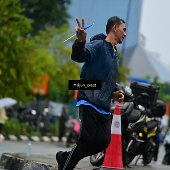 Runner Photo 7828053
