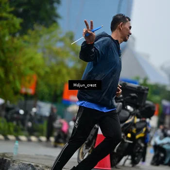 Runner Photo 7828059