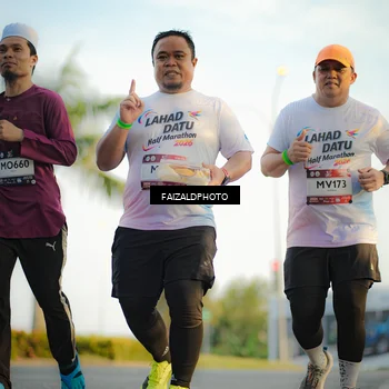 Runner Photo 7828073