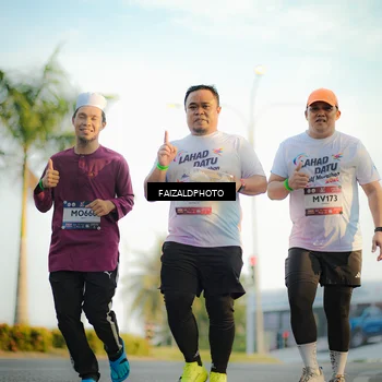Runner Photo 7828098