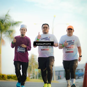 Runner Photo 7828110