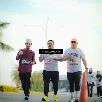 Runner Photo 7828144