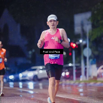 Runner Photo 7828200