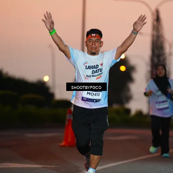 Runner Photo 7828305