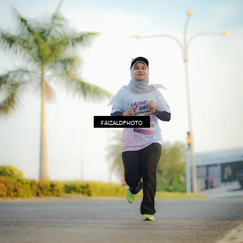 Runner Photo 7828316