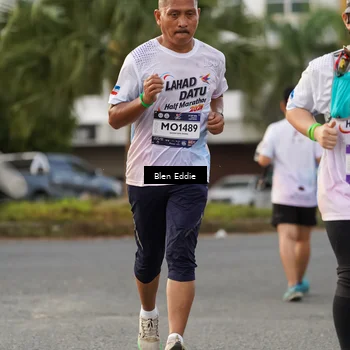 Runner Photo 7828324