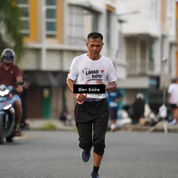 Runner Photo 7828398