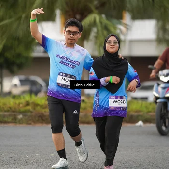 Runner Photo 7828404