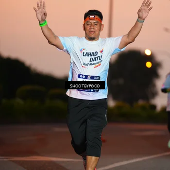 Runner Photo 7828538