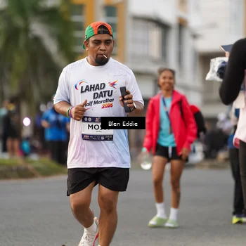 Runner Photo 7828550