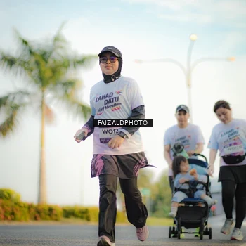 Runner Photo 7828551