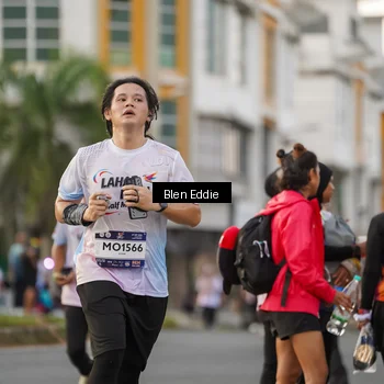 Runner Photo 7828599