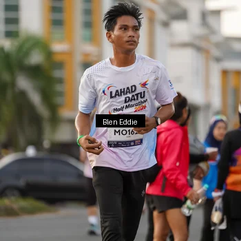 Runner Photo 7828613