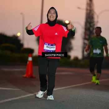 Runner Photo 7828625