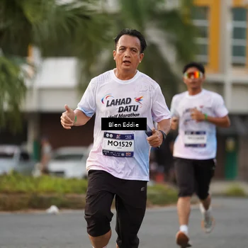 Runner Photo 7828635