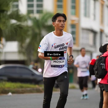 Runner Photo 7828636