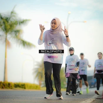 Runner Photo 7828654