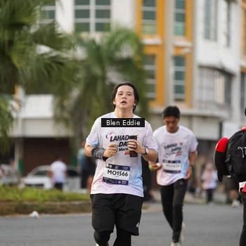 Runner Photo 7828681