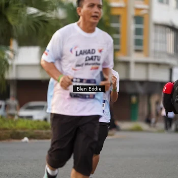 Runner Photo 7828682
