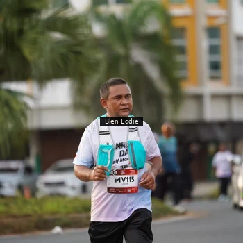Runner Photo 7828683