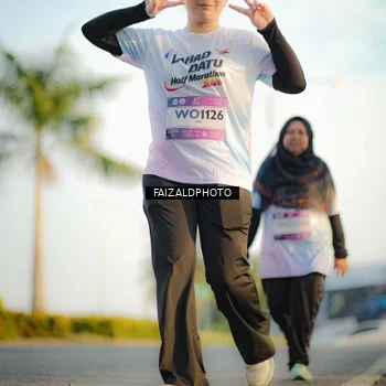 Runner Photo 7828685