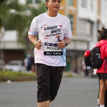 Runner Photo 7828687
