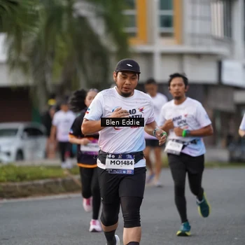 Runner Photo 7828745