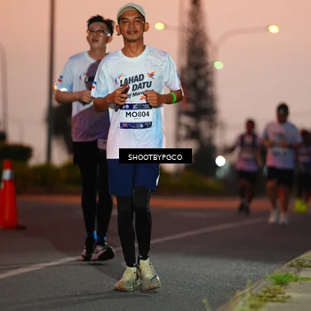 Runner Photo 7829056