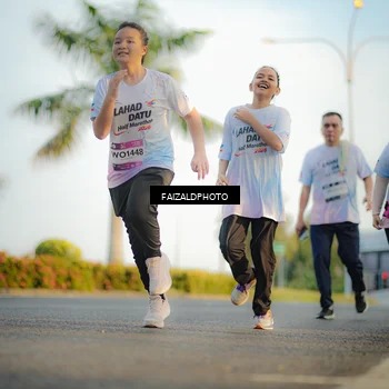 Runner Photo 7829083
