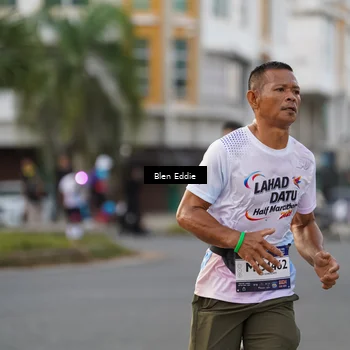 Runner Photo 7829140