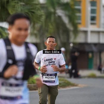 Runner Photo 7829143