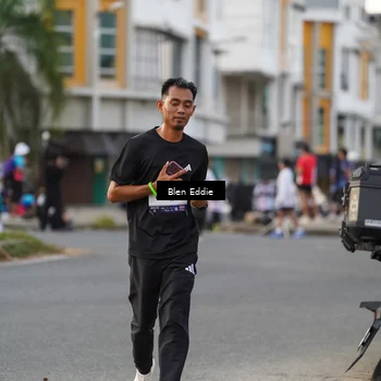 Runner Photo 7829154