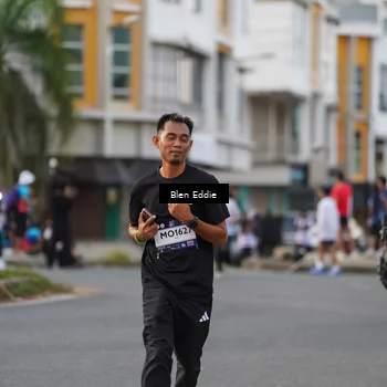 Runner Photo 7829165