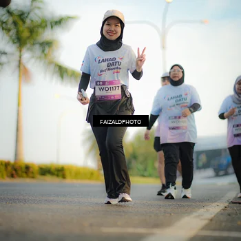 Runner Photo 7829223