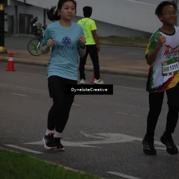 Runner Photo 7829234