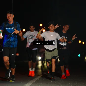 Runner Photo 7829273