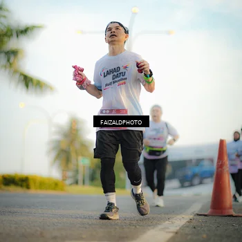 Runner Photo 7829349
