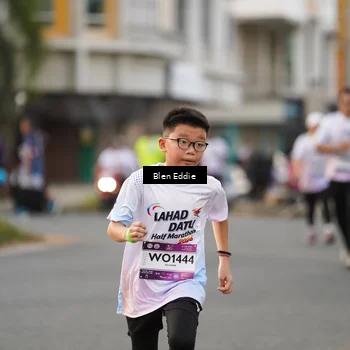 Runner Photo 7829360