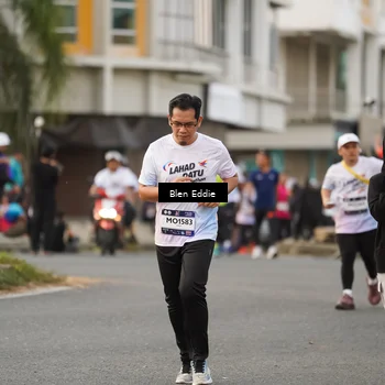 Runner Photo 7829384