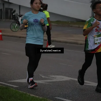 Runner Photo 7829399