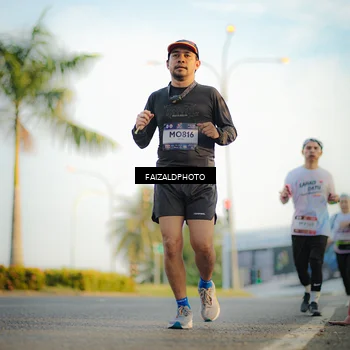 Runner Photo 7829403