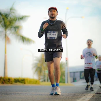 Runner Photo 7829405