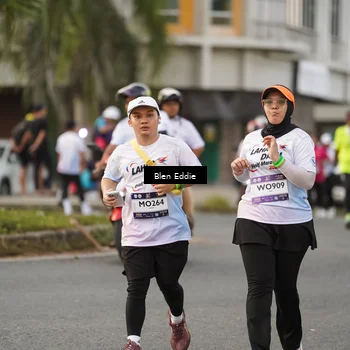 Runner Photo 7829418
