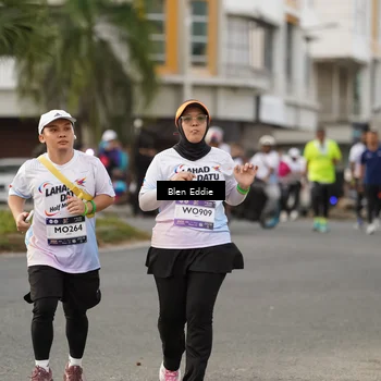 Runner Photo 7829483