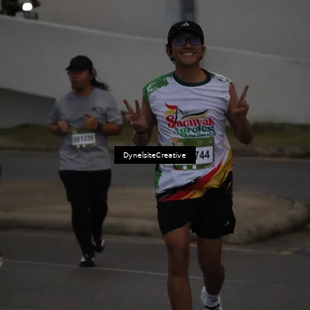 Runner Photo 7829569
